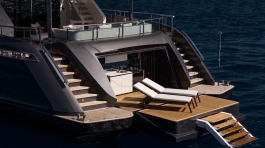 Twıns-Kıç-kapak-ve-Yüzme-Merdiveni