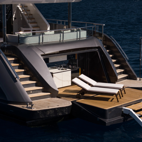 Twıns-Kıç-kapak-ve-Yüzme-Merdiveni